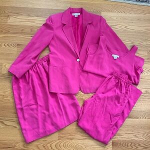 *4* Pieces Matching Silk Outfit Saks Fifth Avenue (S)